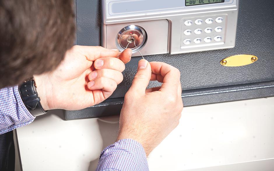 changer un barillet de porte d'entrée Maisons-Laffitte